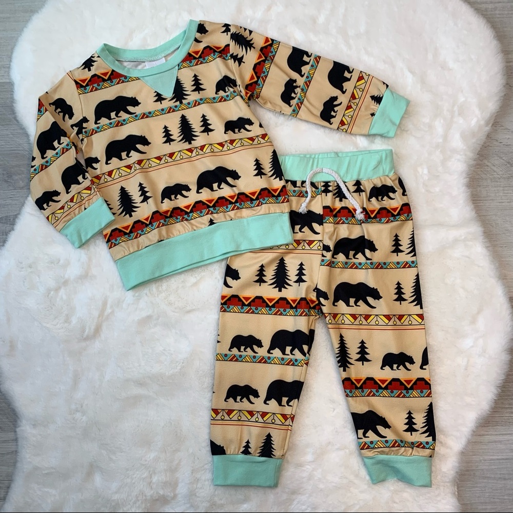 Wildlife 2 Piece Set, Boy Outfit NWT